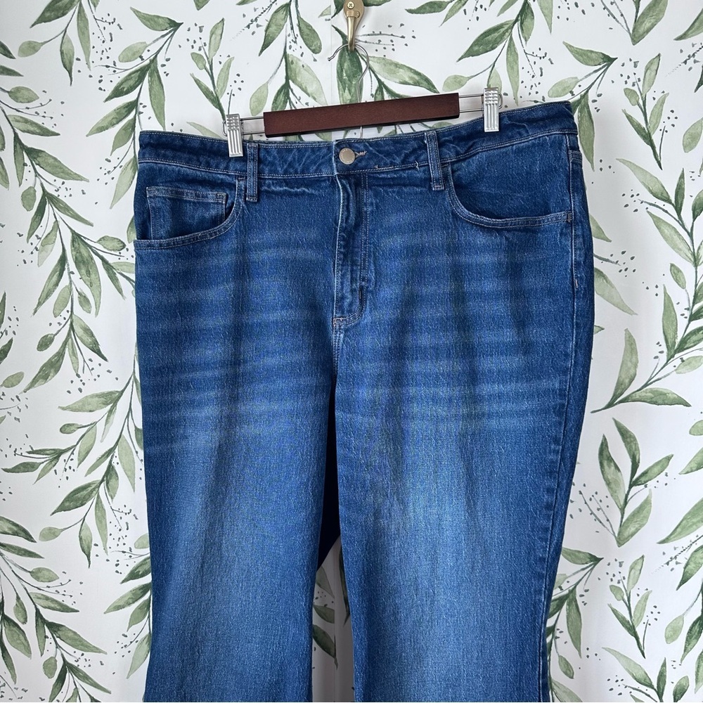 SOLD Universal Thread High Rise Flare Jeans. Dark Wash. Size 20R. - Picture 2 of 8